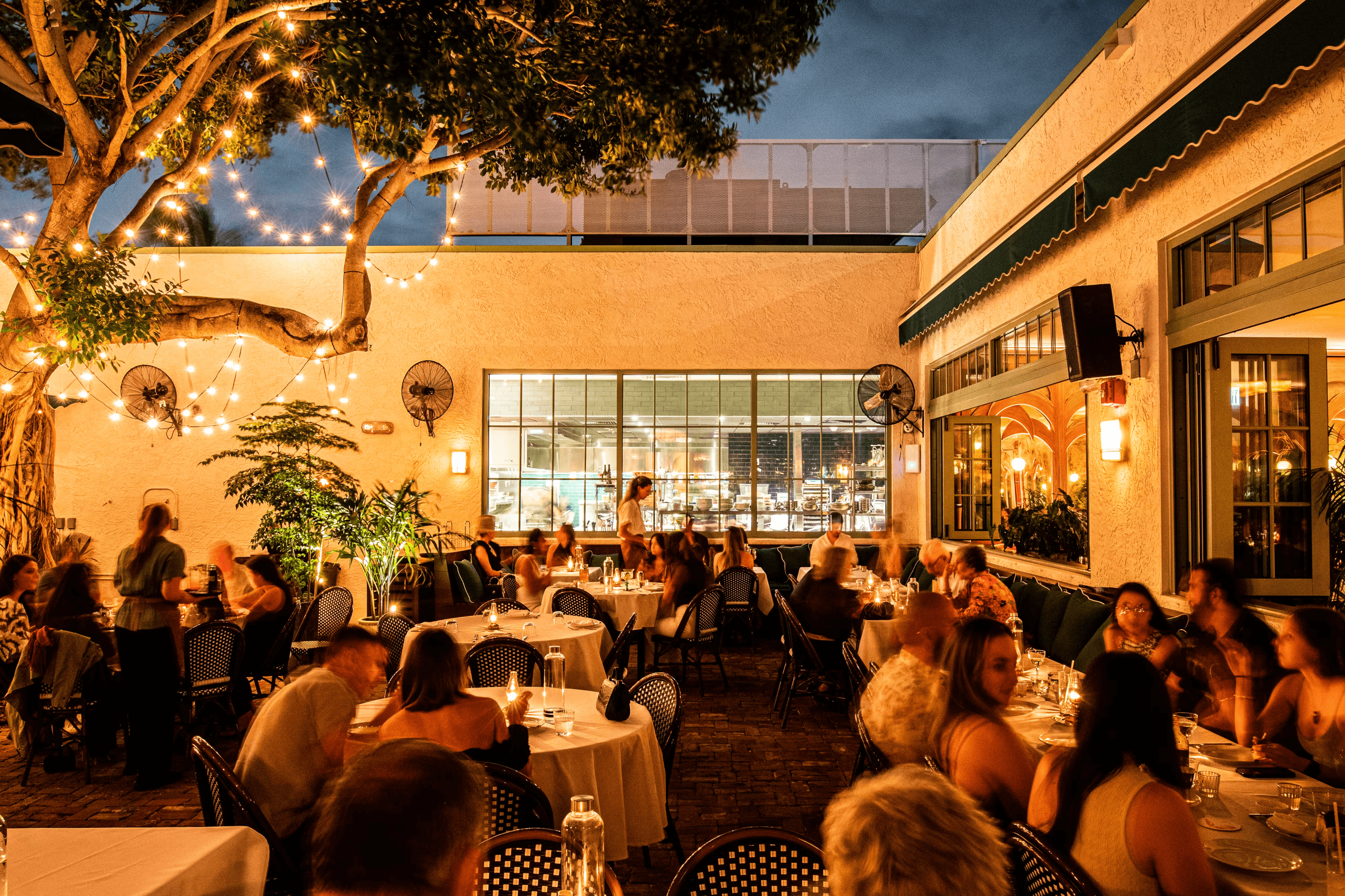 Hillstone Restaurant